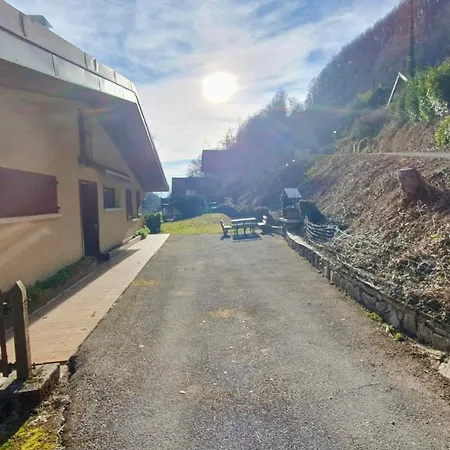 La Staulette - Adapted Pmr - Parking - Clg Savoie * Queige